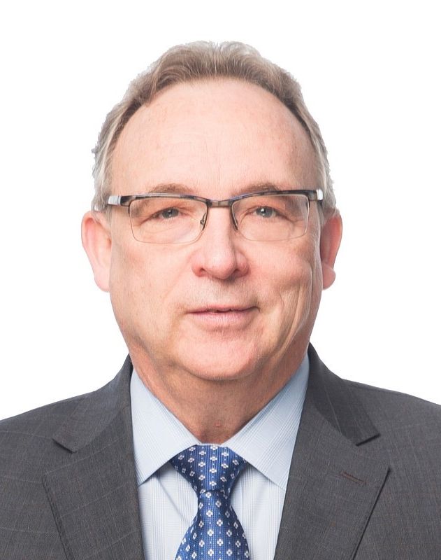 Headshot of James Casey.